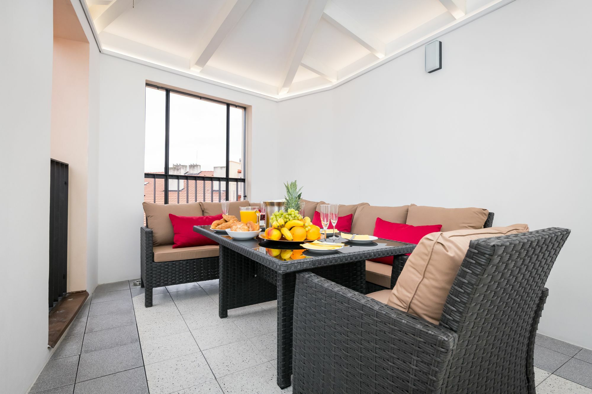 Love To Live Apartments Prag Exterior foto